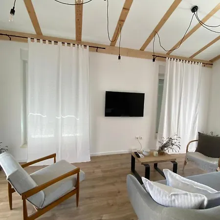 Apartment Twenty-punat