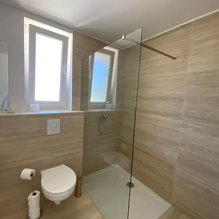 Twenty-punat Apartment