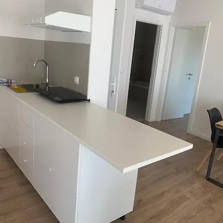 Twenty-punat Apartment *